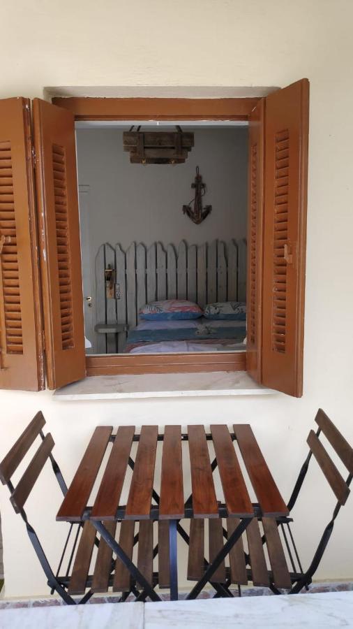 Helena'S Rooms Kassiopi Dış mekan fotoğraf