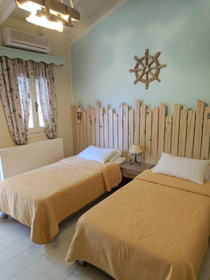 Helena'S Rooms Kassiopi Dış mekan fotoğraf
